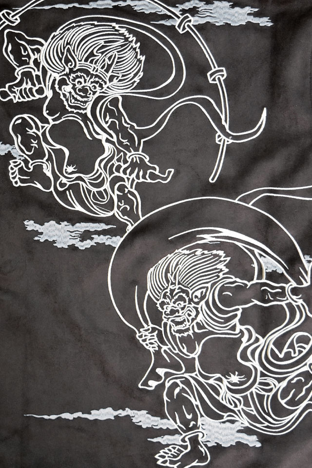 風神雷神フェイクスウェードロングTシャツ 絡繰魂 254022 和柄 和風 刺繍 長袖 からくり_4