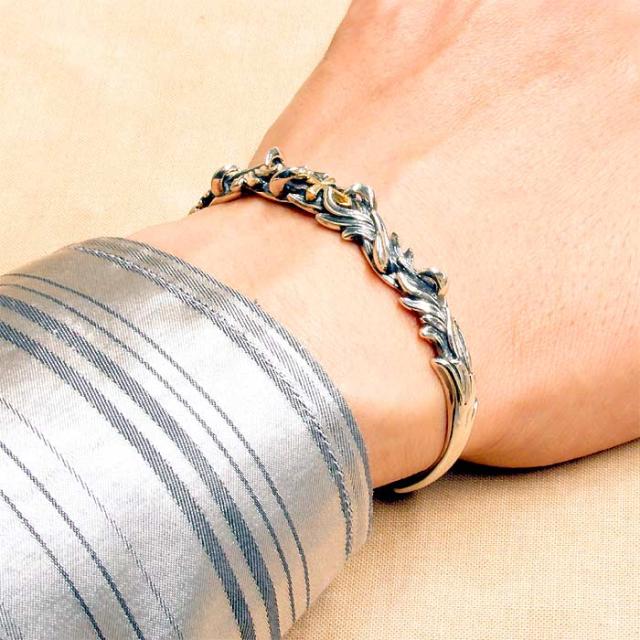 楽天市場】アルテミスクラシック トリプルフェザーバングル Artemis