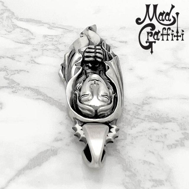 マッドグラフィティ Mad Graffiti シルバー ペンダントトップ バージン