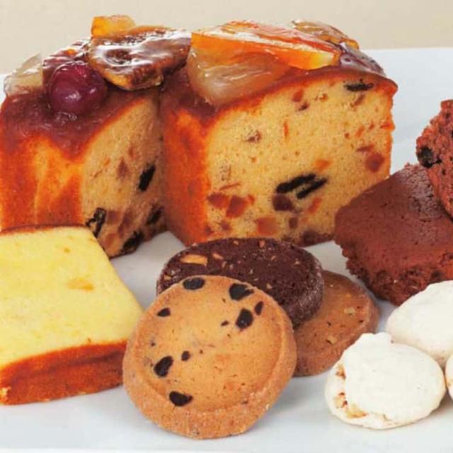 パティスリーコージ ガトー フルーツパウンドケーキ チーズクッキー 紅茶クッキー チョコアーモンドクッキー マドレーヌ ノワゼット ムラング5個 いよかんケーキ1個 リンゴケーキ1個 お歳暮 お中元 お土産 ご進物 ギフト 贈り物に最適 ※離島は配送不可 3840002の通販は 5,255円