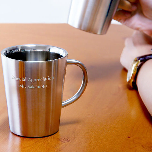 名入れ母の日ギフト 名入れ無料 ダブルウォール ステンレスマグカップ 名入れ お中元にも帰省のお土産にもに喜ばれるプレゼントの通販はau Pay マーケット スマートギフト