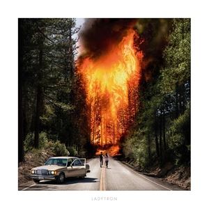 輸入盤 LADYTRON / LADYTRON [LP]の通販は 5,178円