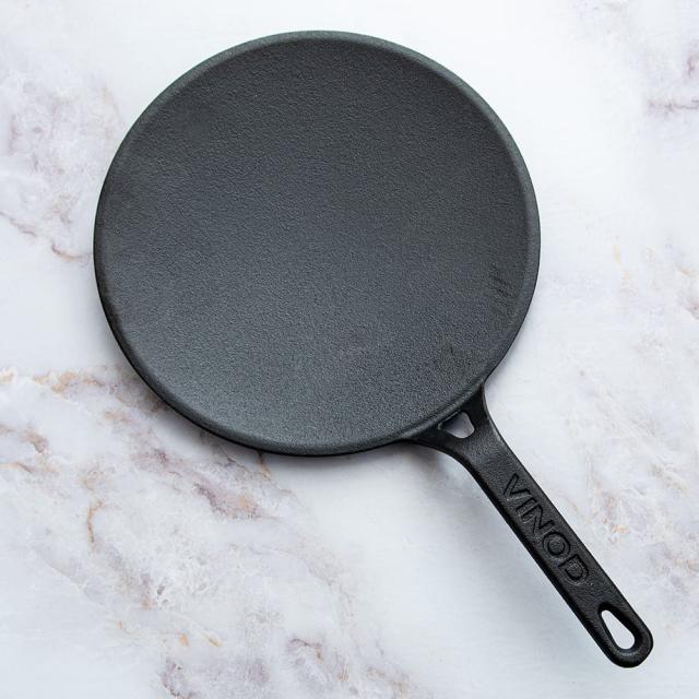 【送料無料】 鋳鉄製 高級チャパティパン CAST IRON TAWA 直径25.5cm 1.8kg程度 / インド 調理器具 タワ タヴァ 食器 アジアン食品 エスニック食材の通販は