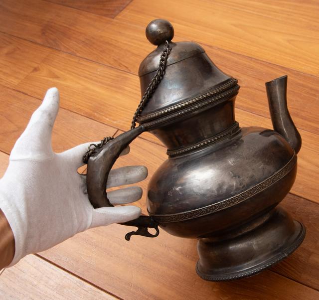 【送料無料】 アンティーク カルワ karuwa ネパール伝統の水差し ティーポット 高さ 30cm 1200g【非食品 装飾用】 / デコレーション用 ネパールのアンティーク インド 調理器具 食器 アジアン食品 エスニック食材