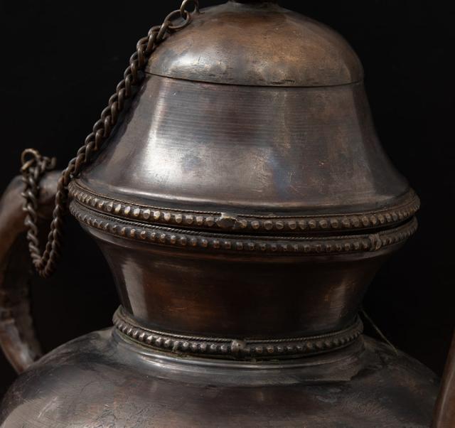 【送料無料】 アンティーク カルワ karuwa ネパール伝統の水差し ティーポット 高さ 30cm 1200g【非食品 装飾用】 / デコレーション用 ネパールのアンティーク インド 調理器具 食器 アジアン食品 エスニック食材