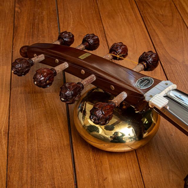 【送料無料】 【Kanai lal＆Sons社製】サロード Sarod Professional Quality / インド 楽器 弦楽器 民族楽器 インド楽器 エスニック楽器 ヒーリング楽器_6