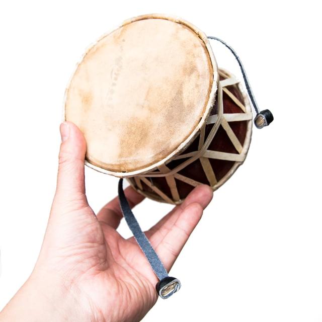 ネパールの民族打楽器 ダムルー / 太鼓 ドラム インド 民族楽器 インド