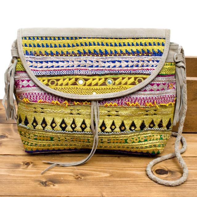 【送料無料】 【一点物】アラブのショルダーバッグ Lサイズ / アラブバッグ 古布 パッチワーク インド かばん ポーチ エスニック アジア 送料無料】 【一点物】アラブのショルダーバッグ Lサイズ / アラブ