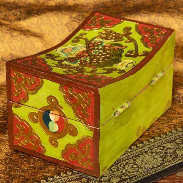 人気格安チベット　木箱　アンティーク　伝統 小物入れ