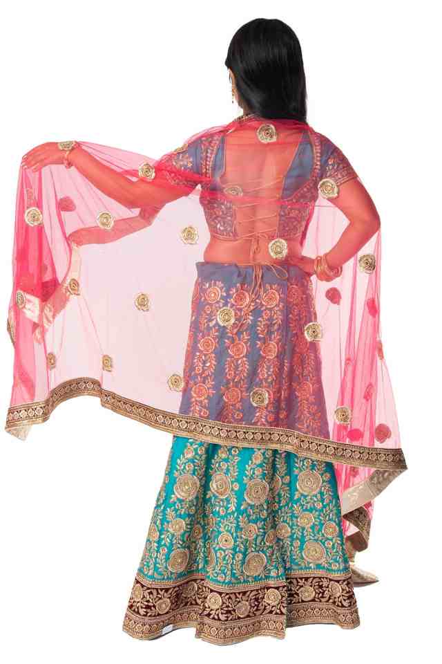 送料無料 1点物 インドのレヘンガドレスセット アクアブルー ピンク パーティードレス コスプレ ウェディングドレス 民族衣装 の通販はau Pay マーケット インド アジアの雑貨と衣料 Tirakita