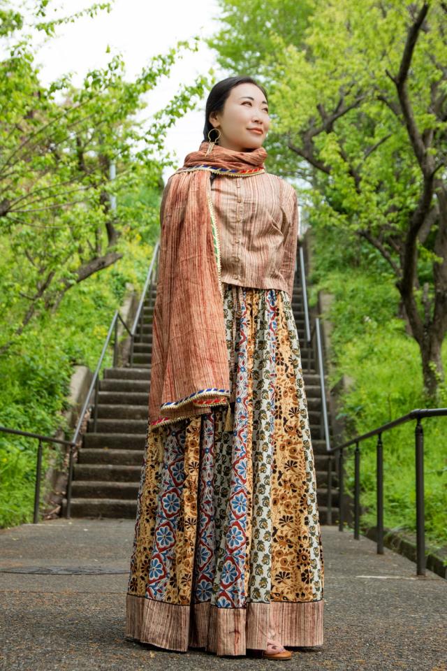 【送料無料】 木版染めが美しい コットンレヘンガ / 民族衣装 コットンドレス パーティードレス コスプレ TIRAKITA(ティラキタ) ロング スカート レディース エスニック衣料 アジアンファッション エスニックファッション 送料無料】 木版染めが美しい コットンレヘンガ / 民族衣装 コットン