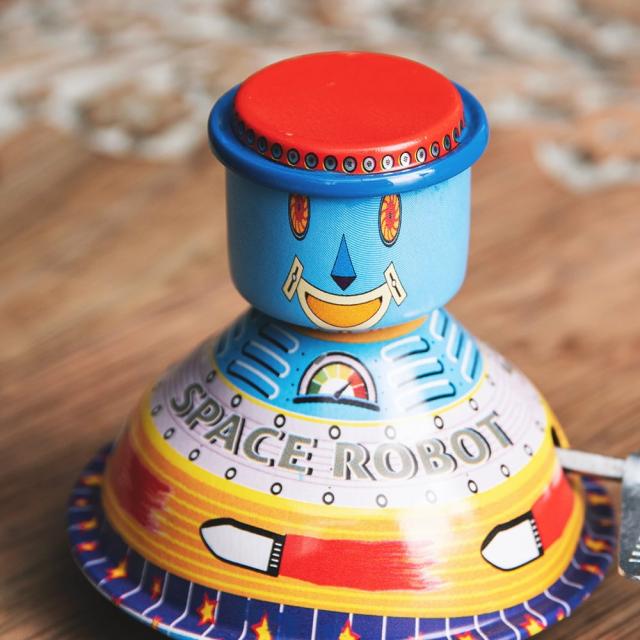 ゼンマイ式 クルクル動き回るスペースロボット インドのレトロなブリキ