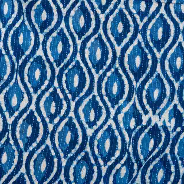 インドネシア製 金糸刺繍 濃紺生地 テーブルクロス - テーブル用品