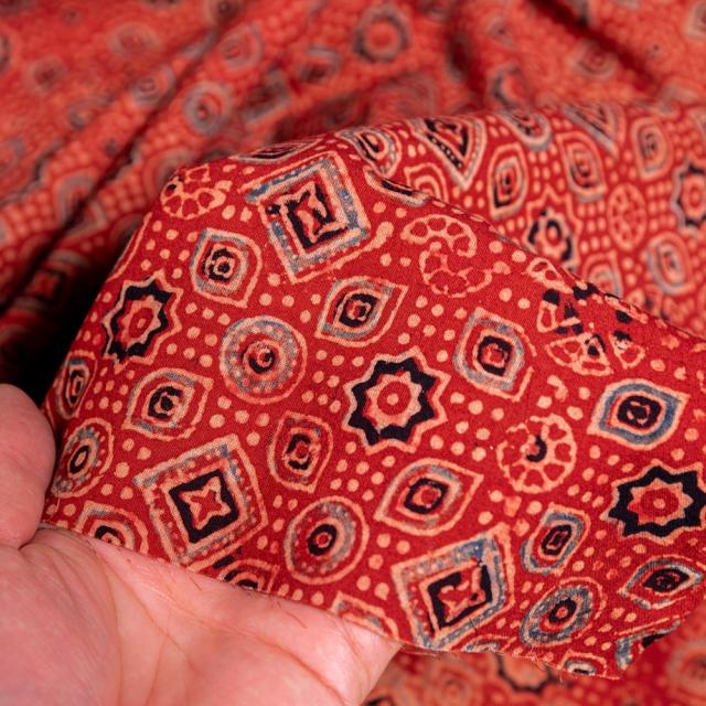 【送料無料】 【3個セット】〔約3.8m 長尺布】伝統息づくインドから 昔ながらの木版染めアジュラックデザインの伝統模様布〔横幅：約110cm〕 / ウッドブロック Ajrak ボタニカル 唐草模様 アジアン インテリア エスニック_6