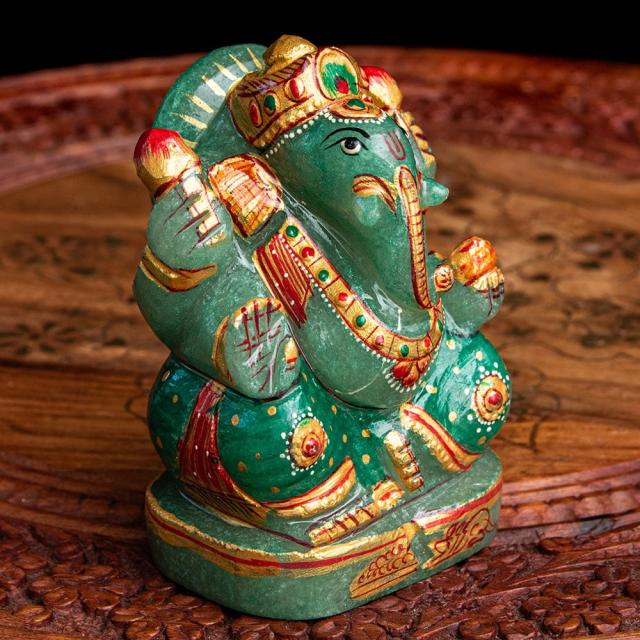 【送料無料】 【一点物 天然石】手彫りのアングリ ガネーシャ（インド翡翠） 約10cm / ヒスイ パワーストーン ガネーシャ像 神様 エスニック アジア 雑貨