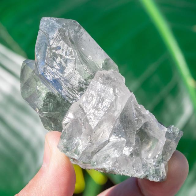 【送料無料】 【一点物】 ヒマラヤ水晶原石 【133.5g】ポイント クローライト ツイン ファントム セルフヒールド バーコード / クリスタル ヒマラヤ産 天然石 宝石 ジャイプール ジュエル ジュエリー パワーストーン 化石 エスニック アジア インド アクセサリー アンクレッ