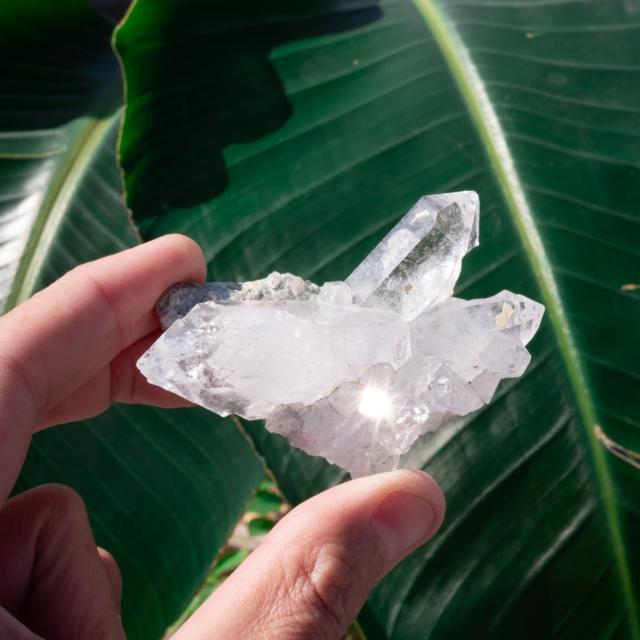 送料無料】 【一点物】 ヒマラヤ水晶原石 82g】透明度 クラスター