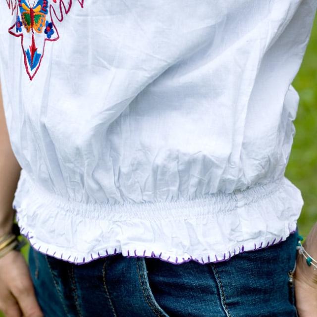 カラフル刺繍の白いキャミソール チュニック コットン シャツ 女性用 トップス レディース エスニックファッション 袖なし エスニックの通販はau Pay マーケット インド アジアの雑貨と衣料 Tirakita