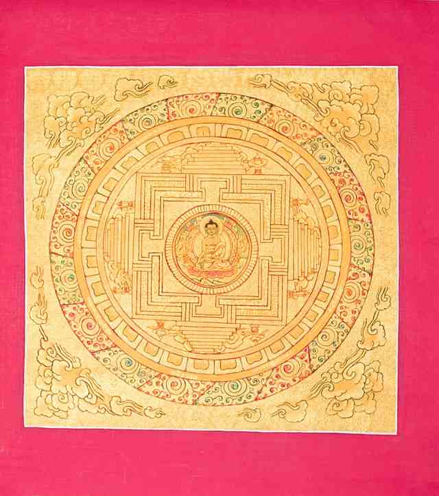 タンカ 釈迦牟尼仏のゴールドマントラ マンダラ 曼荼羅 手描きのタンカ 曼陀羅 仏画 アジアン インテリア エスニック