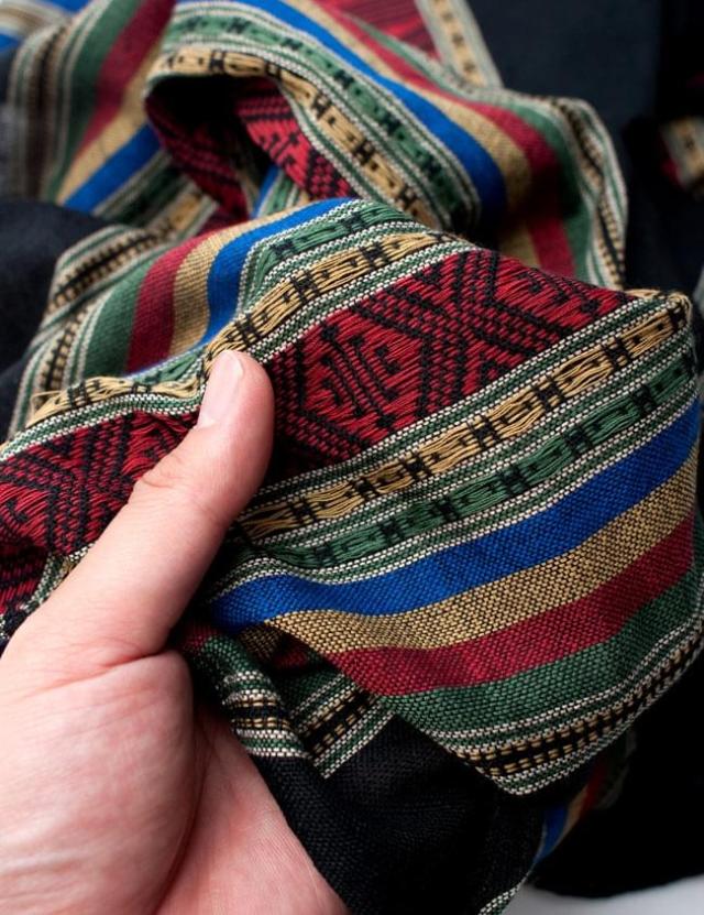 タイ　少数民族手織りタペストリー タイ 少数民族手織りタペストリー