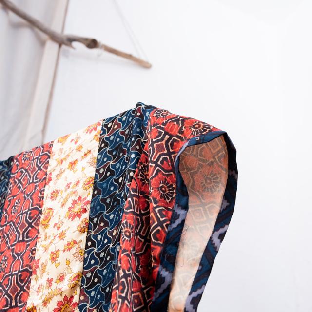 送料無料】 【インド品質】 1点もの インドの伝統柄 アジュラック模様