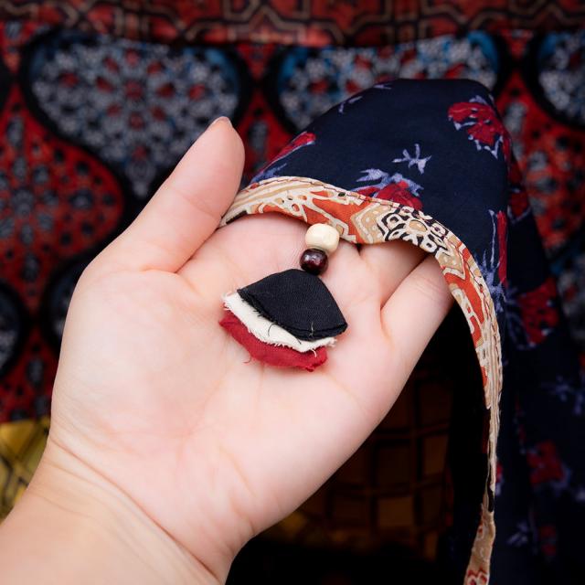 送料無料】 【インド品質】 1点もの インドの伝統柄 アジュラック模様