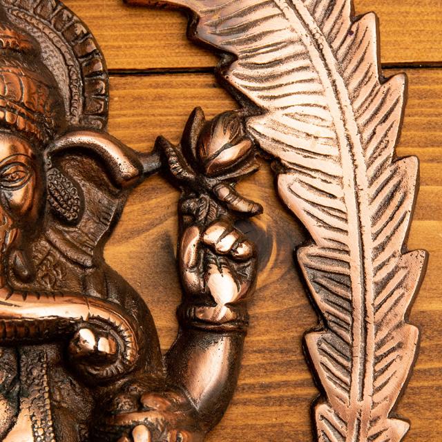 ガネーシャの壁掛け(金属製) ガネーシャの壁掛け(金属製) Amazon.co.jp