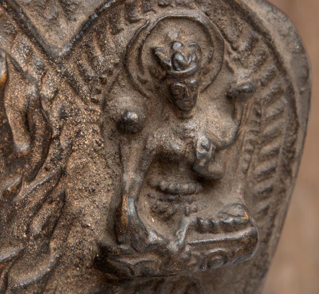 送料無料】 マハーカーラ（大黒天）とターラなど8尊像【木製 一点物 高