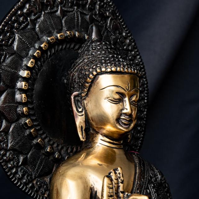 【送料無料】 薬師如来 坐像 重厚なブラス製 高さ：33cm程度 / 仏像 ブッダ 神像 神様像 ヒンドゥ教 インド 置物 エスニック アジア 雑貨_3