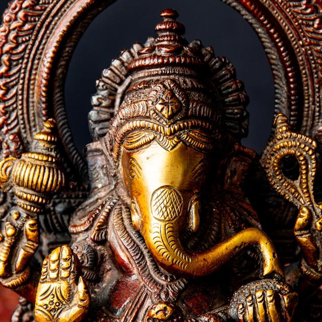 送料無料】 天蓋ガネーシャ 坐像 重厚なブラス製 高さ22cm程度