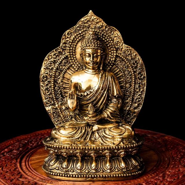 送料無料】 釈迦牟尼仏 坐像 光り輝くブラス製 高さ 26.5cm程度 / ブッダ