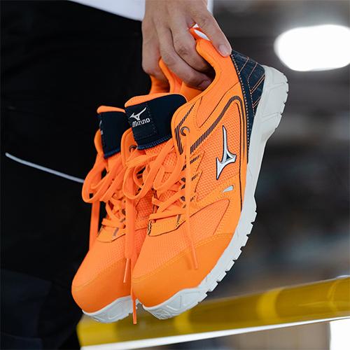 安全靴 ミズノ MIZUNO オールマイティ VS ALMIGHTY VS  F1GA1803 新商品 新作 2020年 紐靴 JSAA メンズ レディース かっこいい おしゃれ メッシュ シューズ 現場 軽量 滑りにくい 疲れにくい 耐滑 ミズノ 安全靴の通販は