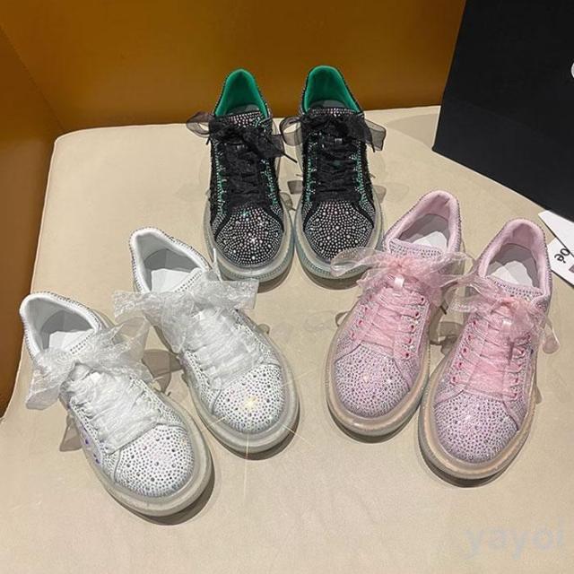 スニーカー レディース キラキラ ラインストーン オーガンジー紐 リボン 厚底 スタイルアップ ホワイト ピンク ブラック