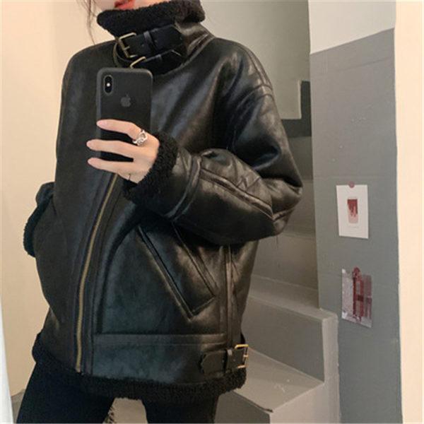 ライダースジャケットレディース 裏ボア ライダース ボリューム