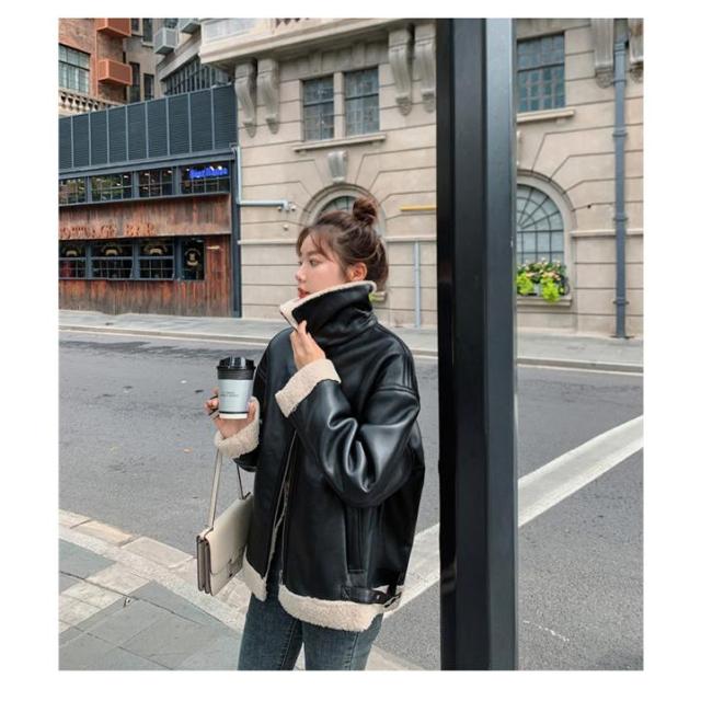 ライダースジャケット レディース ウォーマージャケット ライダース コーデ フェイクレザー フェイクレザー ダブル シングル 毛皮コート 裏ボア 秋冬 新作 ライダースジャケット レディース ウォーマージャケット ライダース