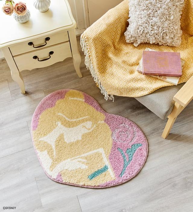 DISNEY ディズニー マット 洗える 玄関マット DMT-4101 約55×75cm 変形 プリンセス ハートマット ベル (S) ハート型 ラグ 防ダニ 滑り止め 日本製 母の日_2