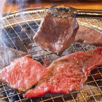 岩手 前沢牛焼肉用 肩ロース230g 貨物輸送無料