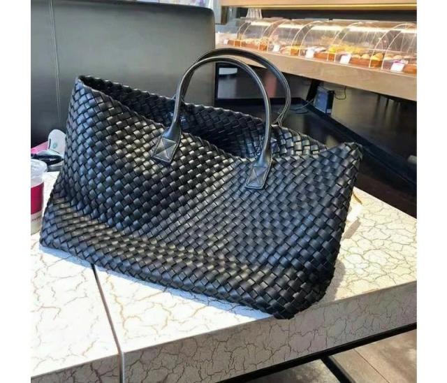 ショルダーバック メッシュレザー ハンドバック トートバッグ 大容量 肩がけ 手持ち フラットポーチ付き 内側紐付き スクエア型 四角 編み込み レザー きれいめ シンプル カジュ マイクロファイバー_8