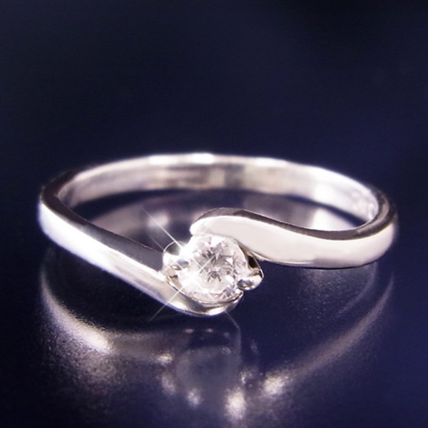 ダイヤリング 指輪Sラインリング　23号