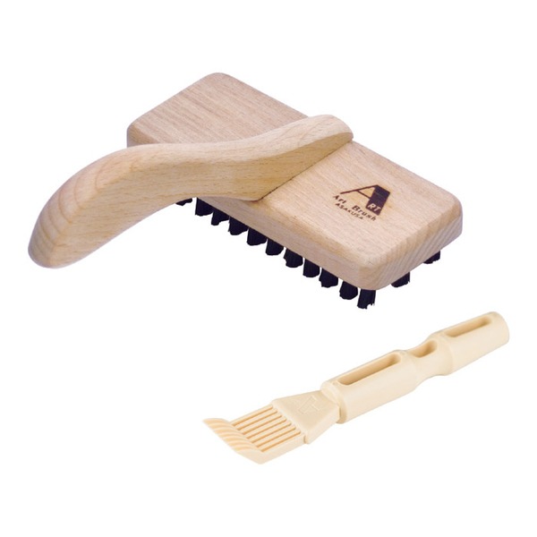 カーペットブラシ/掃除用品 〔猪毛〕 全長14×幅10.5×高さ6.5cm 日本製 アートブラシ社〔代引不可〕 6,055円