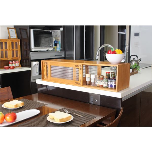 カウンター上収納 調味料入れ 幅90cm リーフ柄 ライトブラウン 上置き 引き戸 収納棚 両面開閉 木製 キッチン 台所 完成品〔代引不可〕の通販は カウンター上収納 調味料入れ 幅90cm リーフ柄 ライトブラウン 上置き 引き戸 収納棚 両面開閉 木製 キッチン 台所 完成品〔代引不可〕の通販は