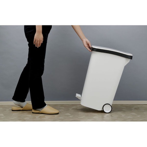 モダン ダストボックス/ゴミ箱 〔ホワイト〕 容量31L 幅約25.5cm ペダル式 キャスター フタ付き 日本製〔代引不可〕(代引不可) モダン ダストボックス⁄ゴミ箱 〔ホワイト〕 容量31L 幅約25.5cm