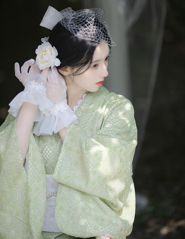 浴衣 大人っぽい 大人 女性 20代 30代 可愛い 個性的 花火大会 夏祭り