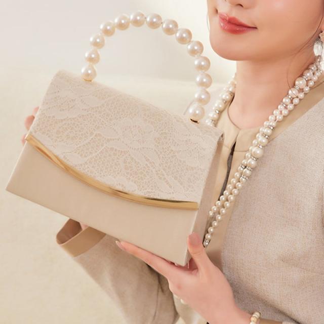 スタイリッシュ クラッチ