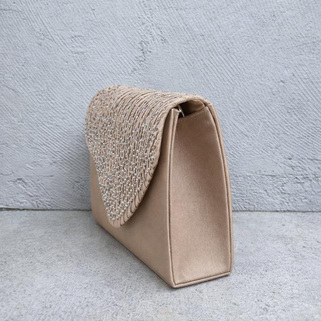 クラッチバッグ