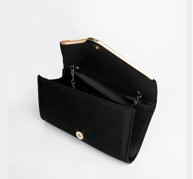 お呼ばれドレス