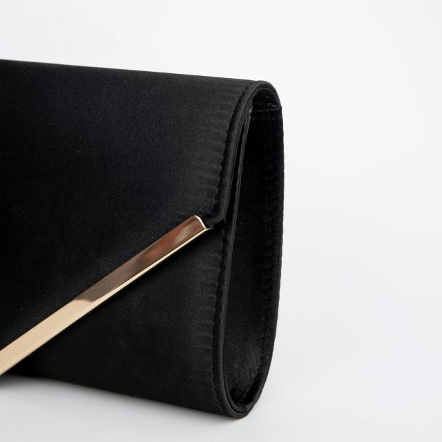 パーティードレス