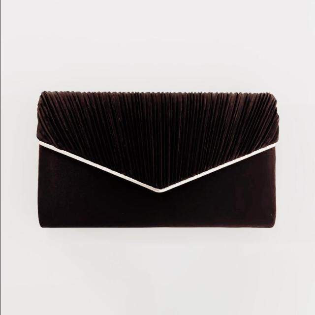 クラッチバッグ