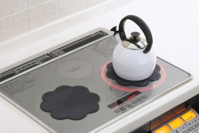 黒色のシリコンマット使用例