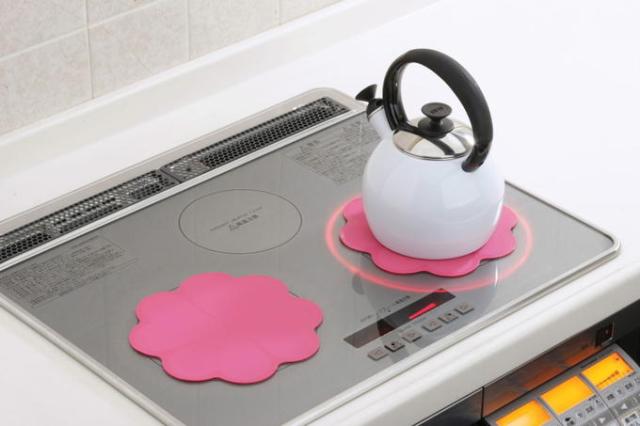 ピンクのシリコーンマット使用例